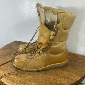 70s hand made einter boots